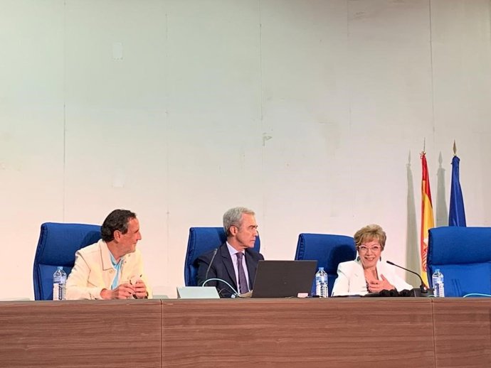 Diputación de Cádiz celebra una jornada para "despejar dudas" sobre las nuevas corporaciones locales tras el 28-M