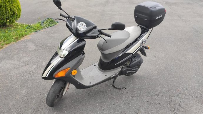 Archivo - Imagen de archivo de un cilomotor