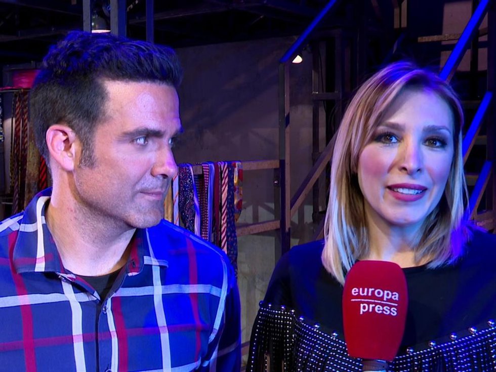Gisela y Naím Thomas presentan 'Es una lata el trabajar' en el teatro Reina Victoria
