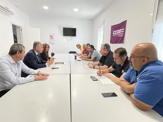 Sanz con el comité de LIpasam