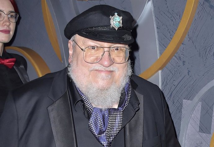 Archivo - George R.R. Martin, arrepentido por Juego de tronos y promete un nuevo final en sus libros