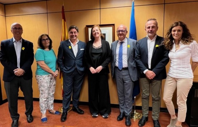 COCETA, CECOP y CICOPA se reúnen con la directora general del Trabajo Autónomo, de la Economía Social y de la Responsabilidad de las Empresas, Maravillas Espín