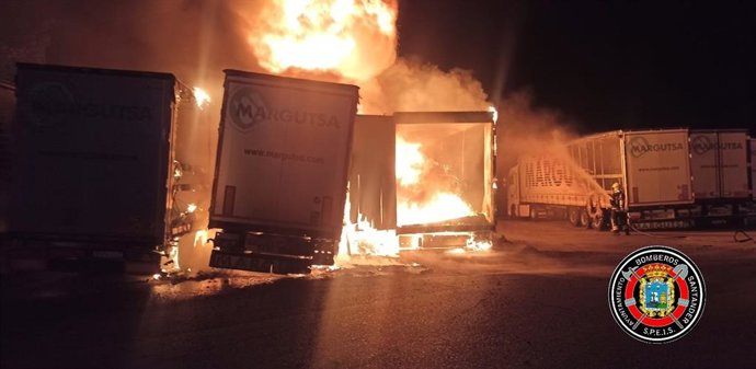 Incendio de camiones de la empresa Margutsa