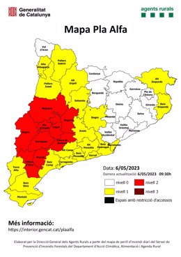 Mapa de les comarques amb el nivell 2 del pla Alfa activat per l'elevant perill d'incendi forestal