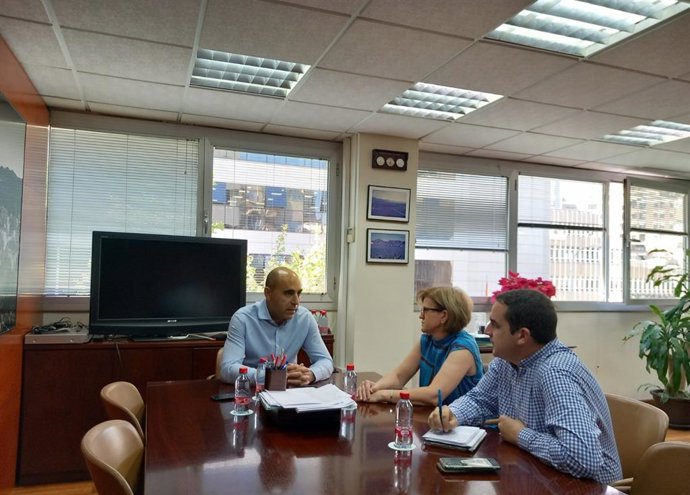 Reunión del delegado de Agricultura de la Junta en Almería, Antonio Mena, con Asaja Almería.