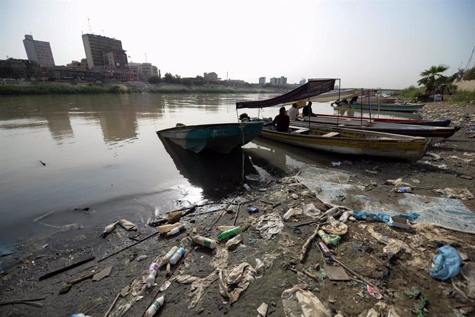 Archivo - Sequía en el río Tigris 