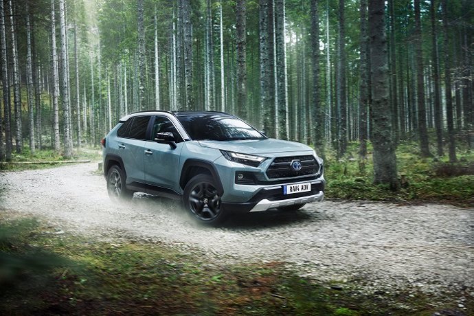 Archivo - Toyota RAV4 Electric Hybrid Adventure