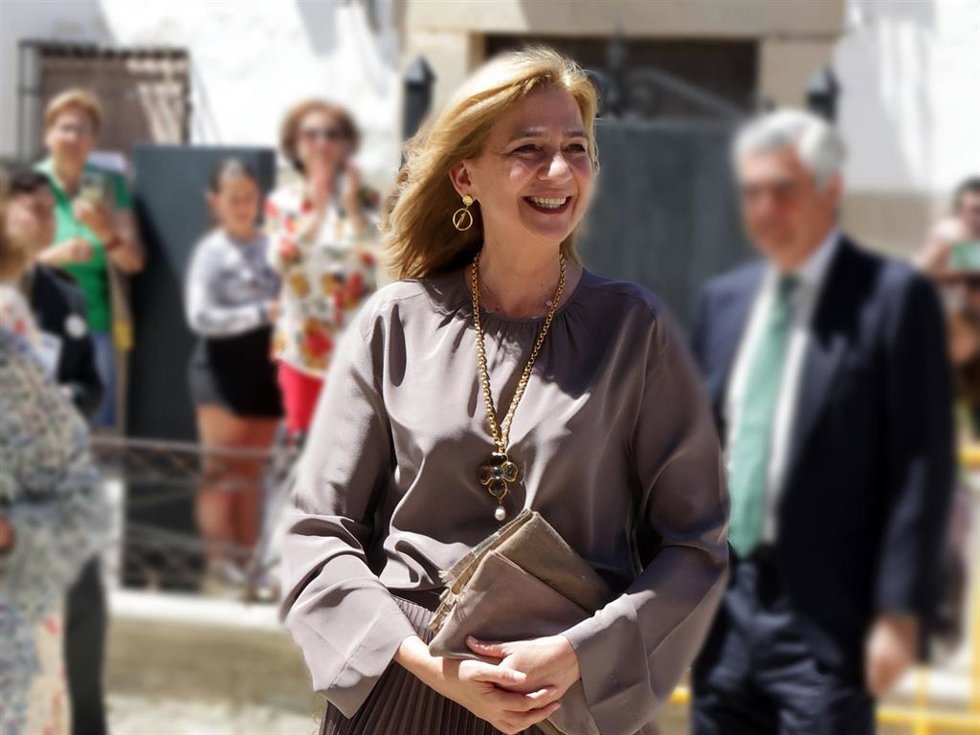 LA INFANTA CRISTINA EN LA BODA DE JOSÉ MARÍA TREVIÑO Y PAULA FERNÁNDEZ