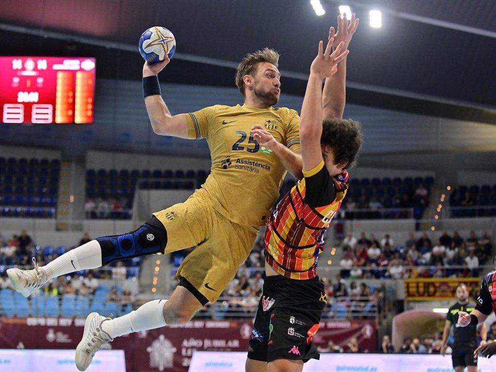 Luka Cindric, durante un partido del Bara en la Copa del Rey de balonmano.