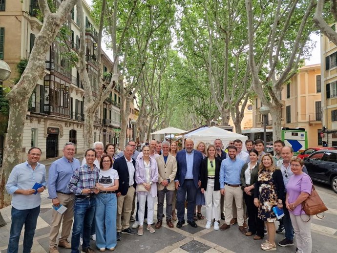 El candidato del PP a la alcaldía del Palma, Jaime Martínez, anuncia la creación del Jardín Botánico de 'Ciutat', si gobierna el municipio tras el 28M
