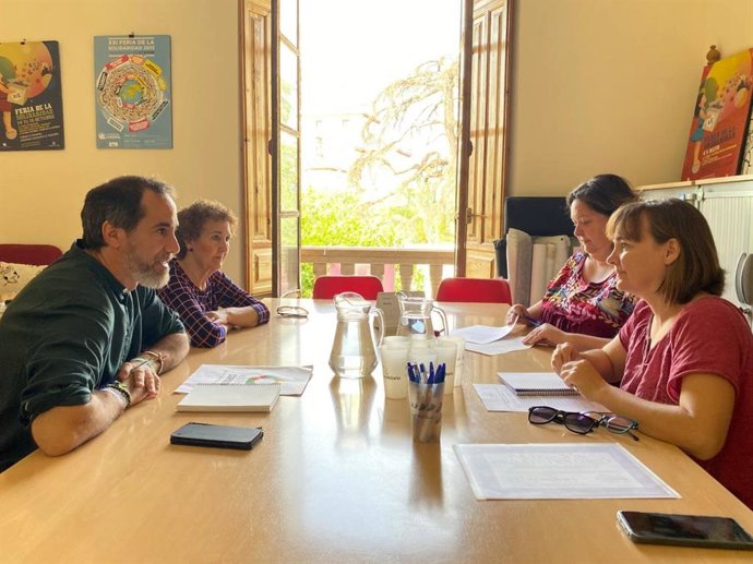Reunión de representantes de Hacemos Córdoba y Córdoba Solidaria.
