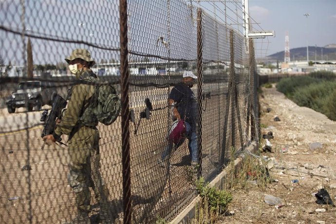 Archivo - Militares israelíes en Yenín