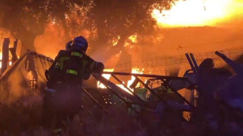 Incendio en infraviviendas en Fuenlabrada