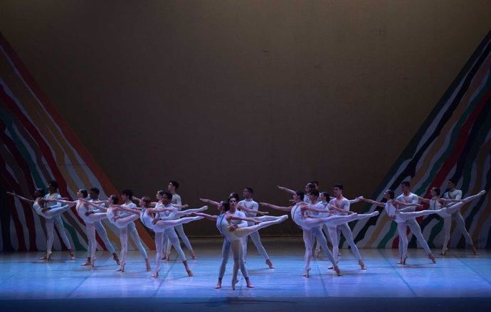 Archivo - Imagen de archivo de una actuación del Ballet Nacional de Cuba