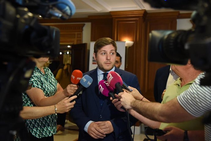 El consejero de Fomento, Nacho Hernando