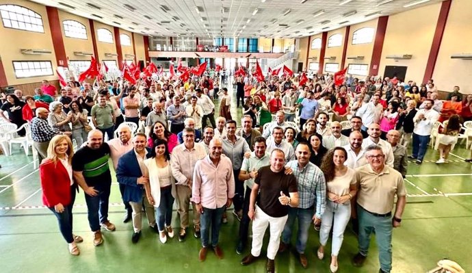 Entrena afirma que PSOE es "el único que dará respuesta a los retos de la capital y el área metropolitana".