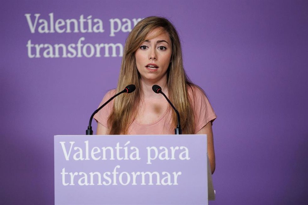 La secretaria de Acción Institucional de Podemos, María Teresa Pérez, este lunes en rueda de prensa.