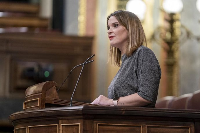 Archivo - La presidenta del PP de Baleares, Marga Prohens, en el Congreso.
