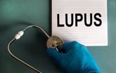 Foto: Pacientes de Lupus reivindican la detección precoz durante la presentación de una campaña para visibilizar la enfermedad