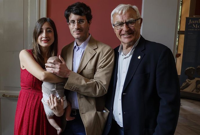 El Palauet de Monforte acoge este lunes la primera ceremonia de bienvenida a la ciudadanía