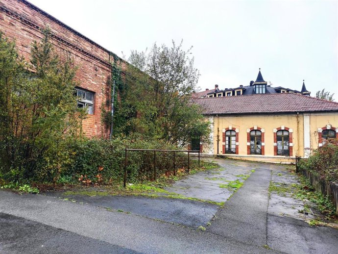 Archivo - Antigua Fábrica de Armas de La Vega en Oviedo.