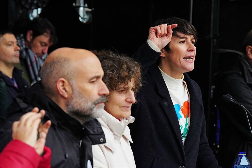 Archivo - La portavoz nacional del BNG, Ana Pontón, interviene en la protesta convocada por su partido contra la subida de precios, a 18 de diciembre de 2022, en Santiago de Compostela, A Coruña, Galicia, (España). El Bloque Nacionalista Galego (BNG) ha