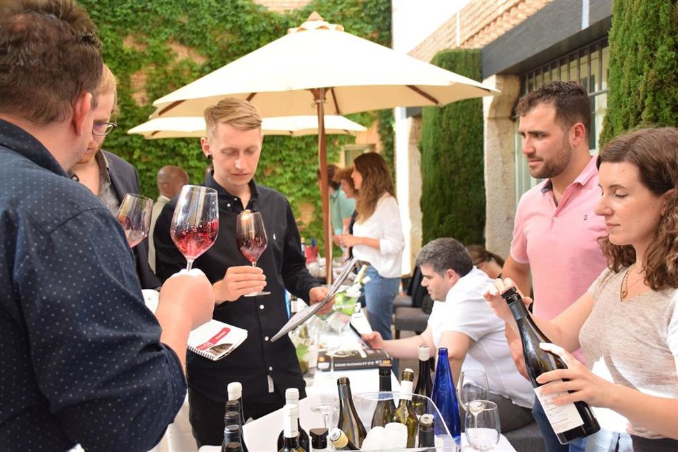 Un Total De 62 Bodegas De La Región Establecen Contacto Directo Con Más De Un Centenar De Importadores Internacionales De Vino En La Segunda Edición Del Welcome Event Previo A Fenavin.