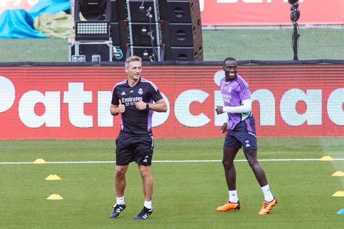 Ferland Mendy of Real Madrid warms up during training before the Final Copa de Rey match between Real Madrid and CA Osasuna at La Cartuja Stadium on May 5, 2023 in Sevilla, Spain.