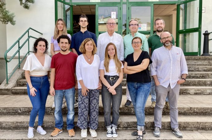 Personal investigador del grupo BIO278 'Biotecnología y farmacognosia vegetal'.