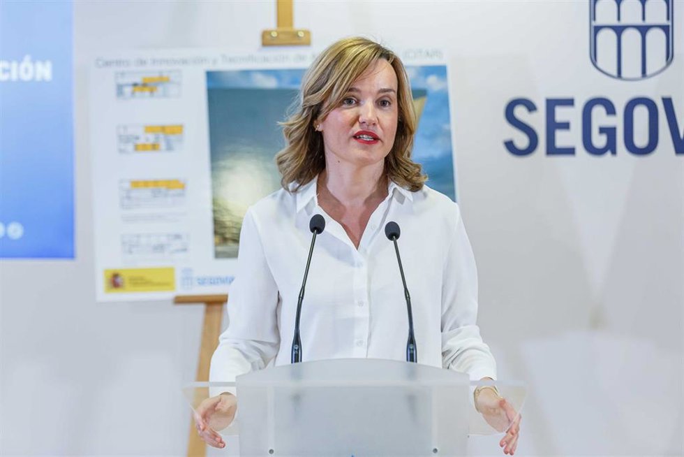 Archivo - La ministra de Educación, Pilar Alegría, interviene en la presentación del proyecto del 'Centro de Innovación y Tecnificación de Alto Rendimiento de la Formación Profesional', en Segovia, a 29 de marzo de 2023, en Segovia, Castilla y León (Esp