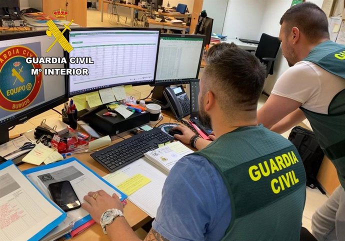 Integrantes del Equipo Arroba de la Comandancia de Burgos.