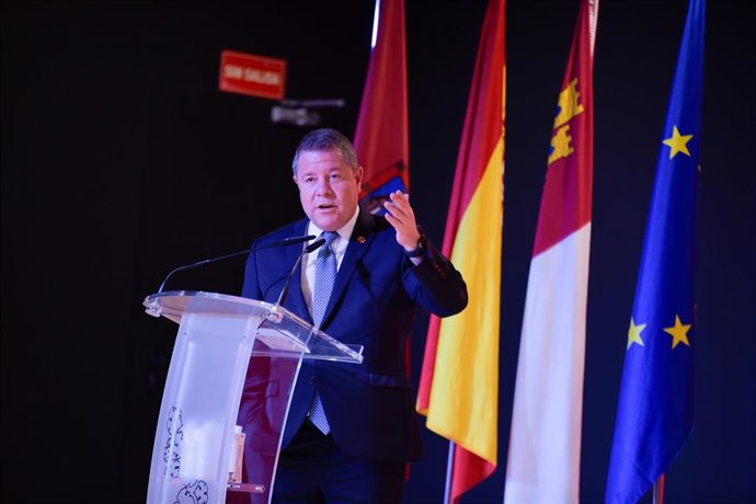 El presidente de C-LM, Emiiliano García-Page, en Fenavin.