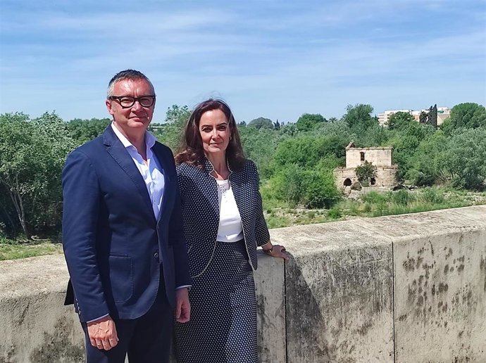 Yolanda Almagro y Manuel Gavira.