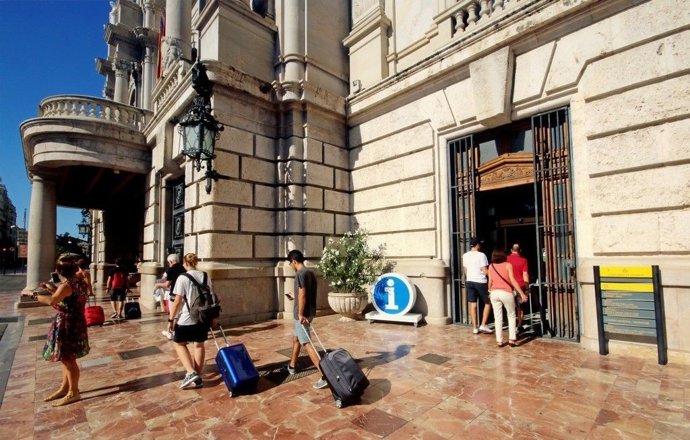 Archivo - Plaza del Ayuntamiento