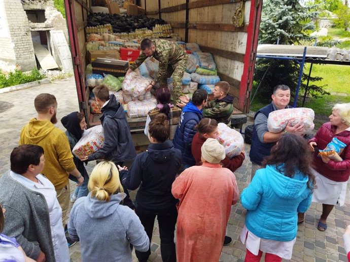 Reparto de ayuda humanitaria y material sanitario  en  la zona del Donbass en Ucrania por la Fundación Juntos por la Vida