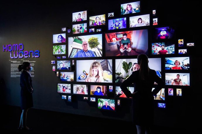 Archivo - La exposición 'Homo Ludens. Videojuegos para entender el presente' de CaixaForum Madrid