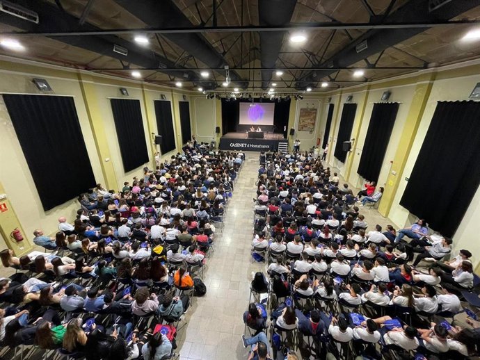 Jornada de celebración del Día de Europa con 400 alumnos catalanes del programa Escuelas Embajadoras