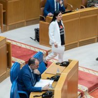 Sanidade ve un "componente político" en la iniciativa legislativa en demanda de mejoras en la Atención Primaria