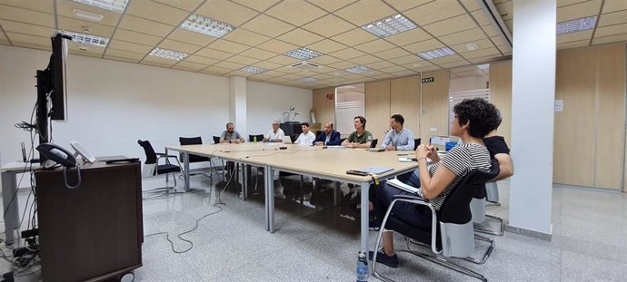 El IBANAT coordina una nueva temporada de vigilancia para evitar el fondeo sobre posidonia.