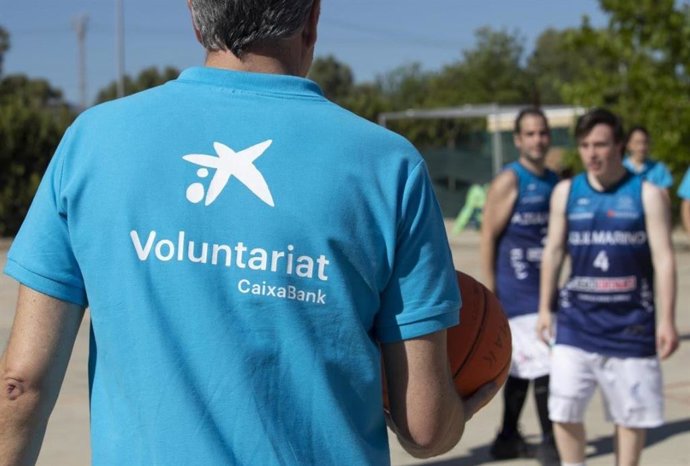 CaixaBank moviliza a más de 10.000 voluntarios durante un mes para apoyar el trabajo de entidades sociales de toda España