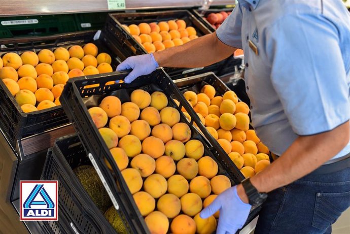 Nota De Prensa  Aldi Prevé Comprar Cerca De 7.100 Toneladas De Fruta De Hueso A Proveedores Nacionales Esta Temporada