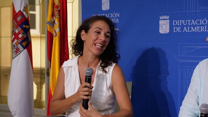 La artista Anabel Veloso