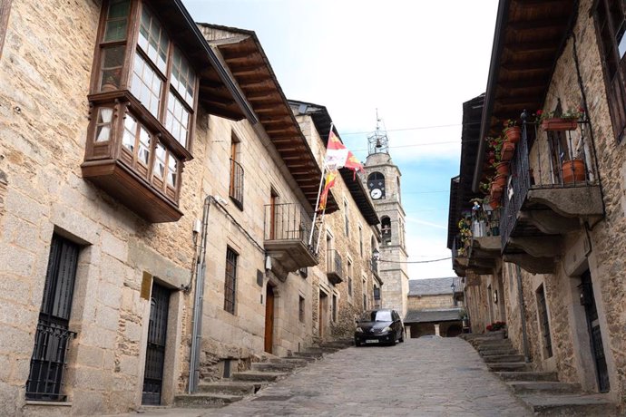 El Juzgado de Puebla de Sanabria, el día que iba a celebrarse un juicio rápido con el presidente de la Diputación de Ourense, finalmente aplazado.