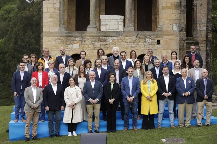 Lista autonímica de la candidatura de Foro Asturias.