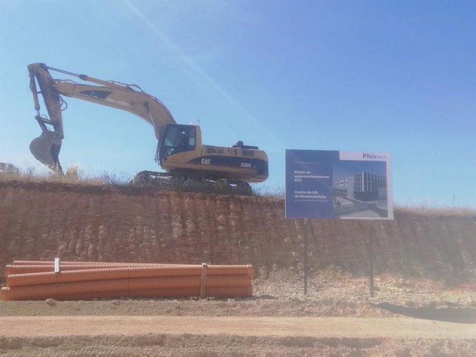 Phi4tech inicia las obras de la fábrica de celdas de supercondensadores en la Plataforma del Suroeste Europeo en Badajoz