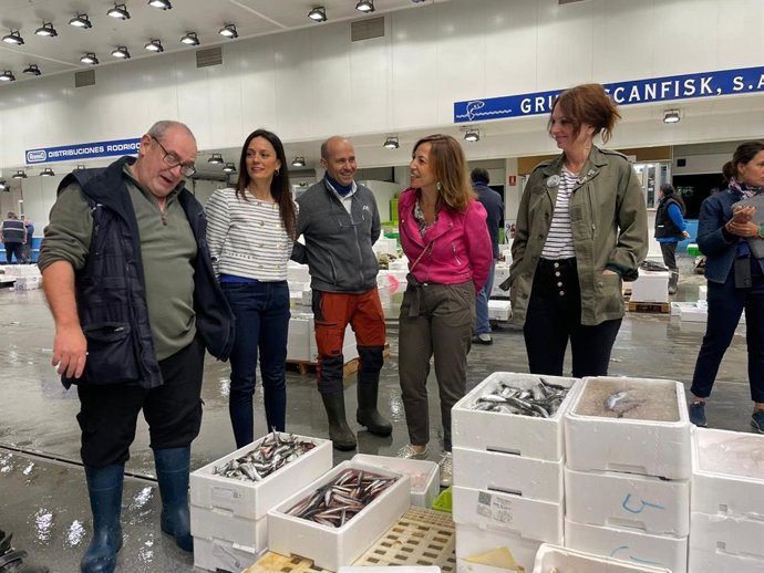 La candidata del PP a la Alcaldía de Zaragoza, Natalia Chueca, en Mercazaragoza