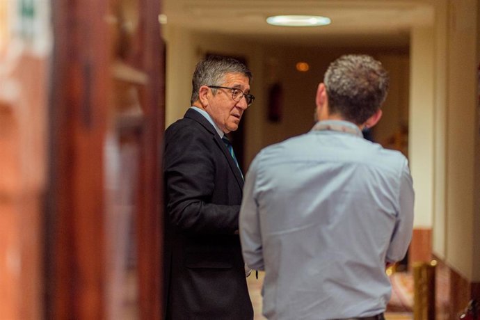 El portavoz del PSOE en el Congreso, Patxi López, durante una sesión plenaria en el Congreso de los Diputados.