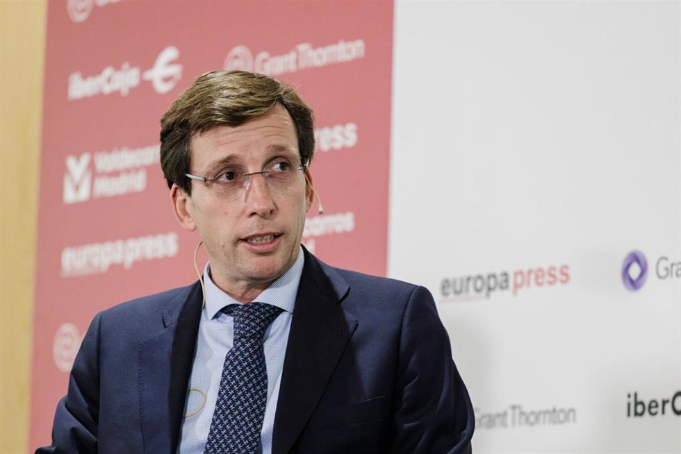 El alcalde de Madrid, José Luis Martínez-Almeida, interviene durante un desayuno Madrid de Europa Press, a 10 de mayo de 2023, en Madrid (España).