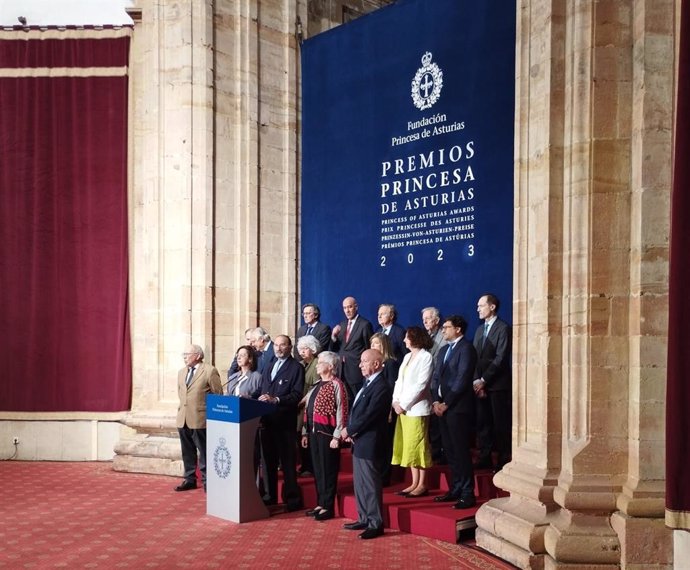 AV.- La historiadora francesa Hélne Carrre d'Encausse, Premio Princesa de Asturias de Ciencias Sociales 2023