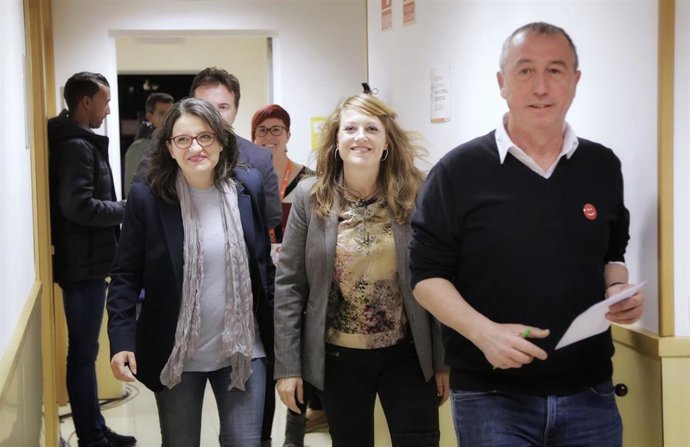 Archivo - Mónica Oltra, M Josep Picó y Joan Baldoví, en una imagen de archivo